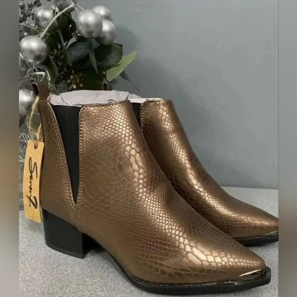 New Seven 7 Madison Python Boots Copper Tone Point Toe Chrome Accent Size 9.5